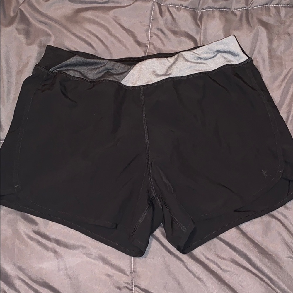 Black athletic shorts! 🏃🏼‍♀️